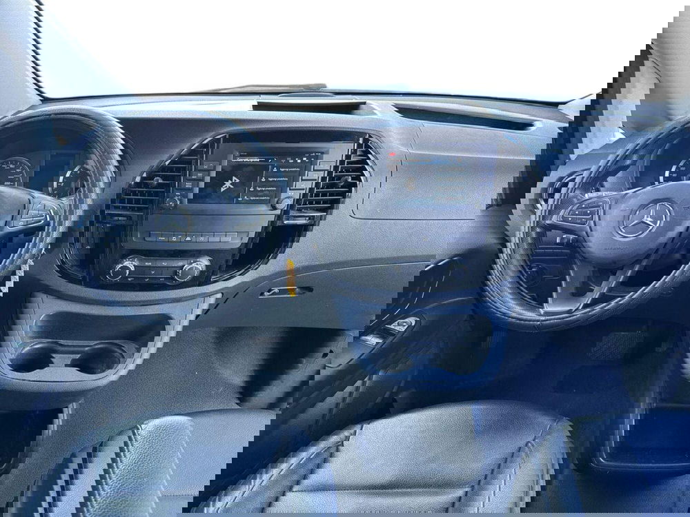 Mercedes-Benz Vito usata a Milano (9)