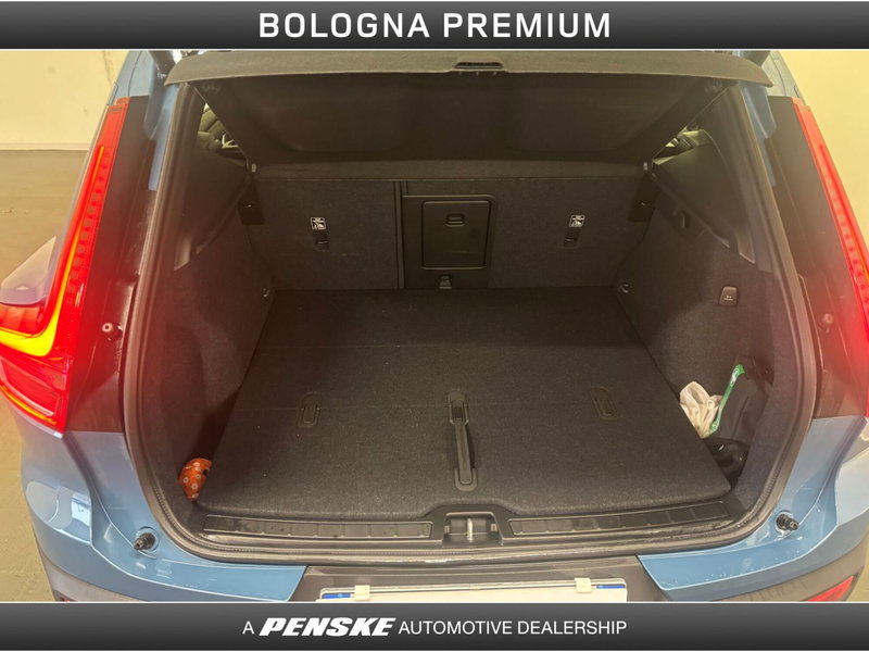 Volvo XC40 usata a Bologna (10)