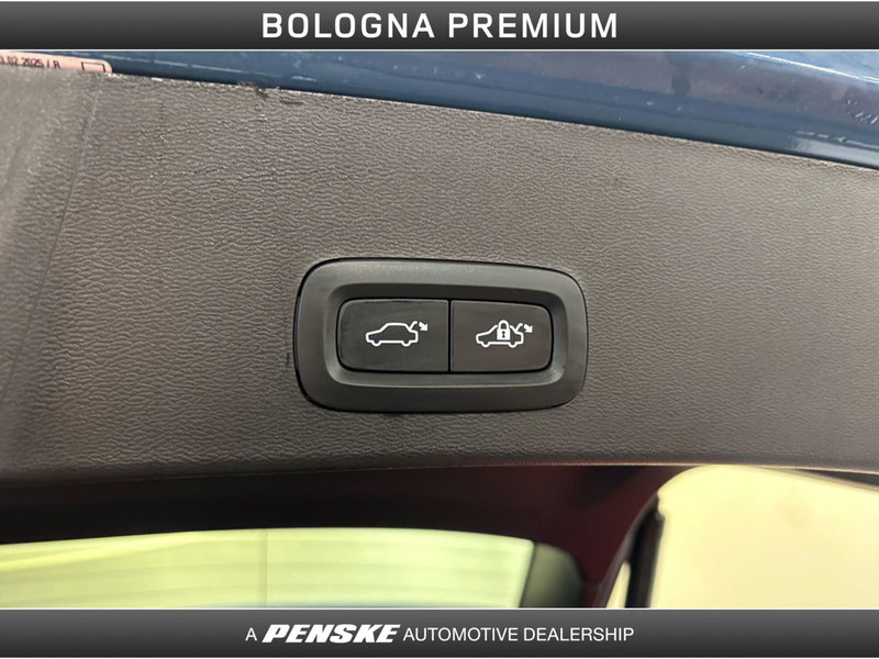 Volvo XC40 usata a Bologna (11)