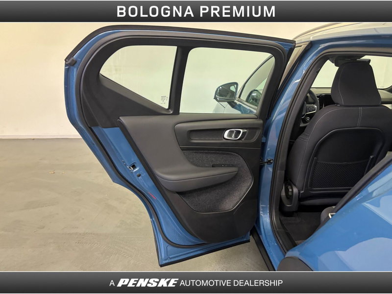 Volvo XC40 usata a Bologna (12)