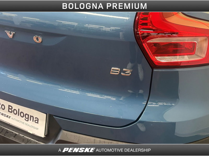 Volvo XC40 usata a Bologna (9)