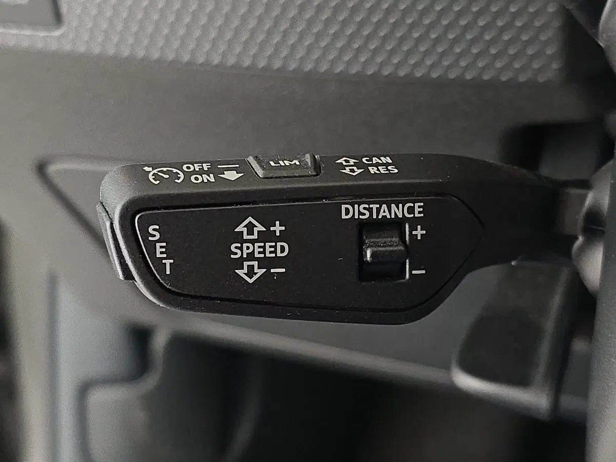 Audi A1 allstreet usata a Asti (17)