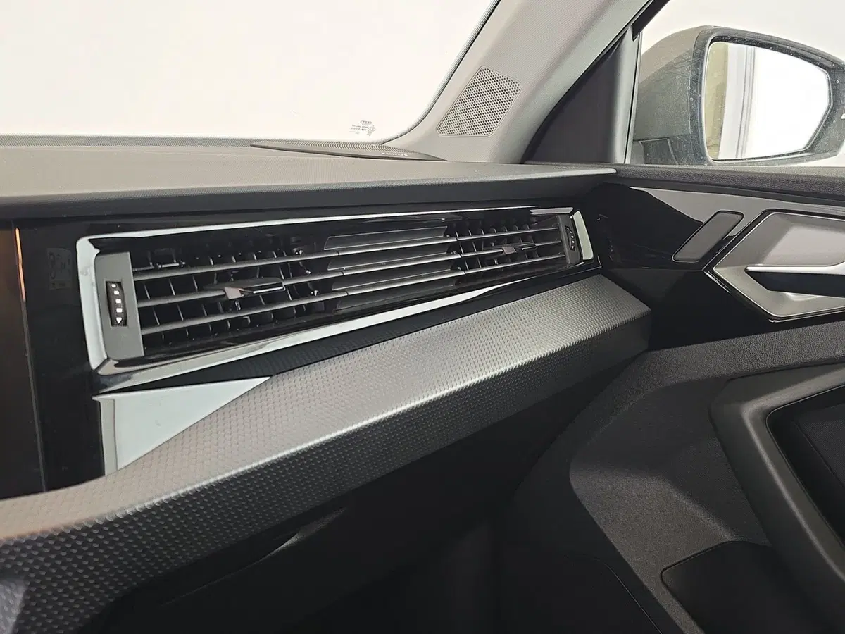 Audi A1 allstreet usata a Asti (18)