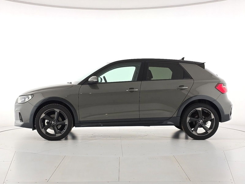 Audi A1 allstreet usata a Asti (3)