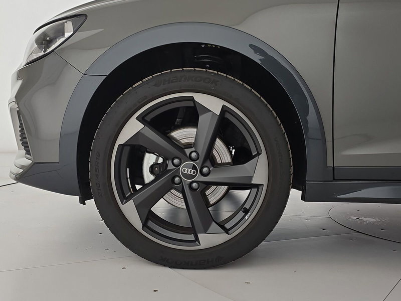 Audi A1 allstreet usata a Asti (7)