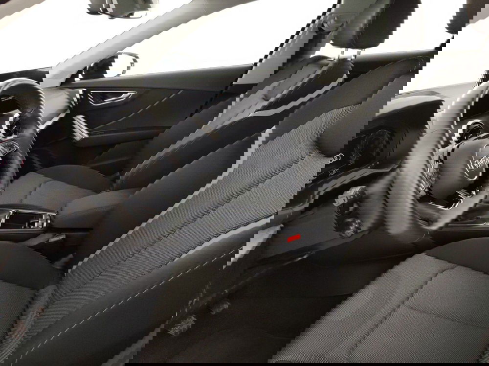 Audi Q2 usata a Massa-Carrara (7)