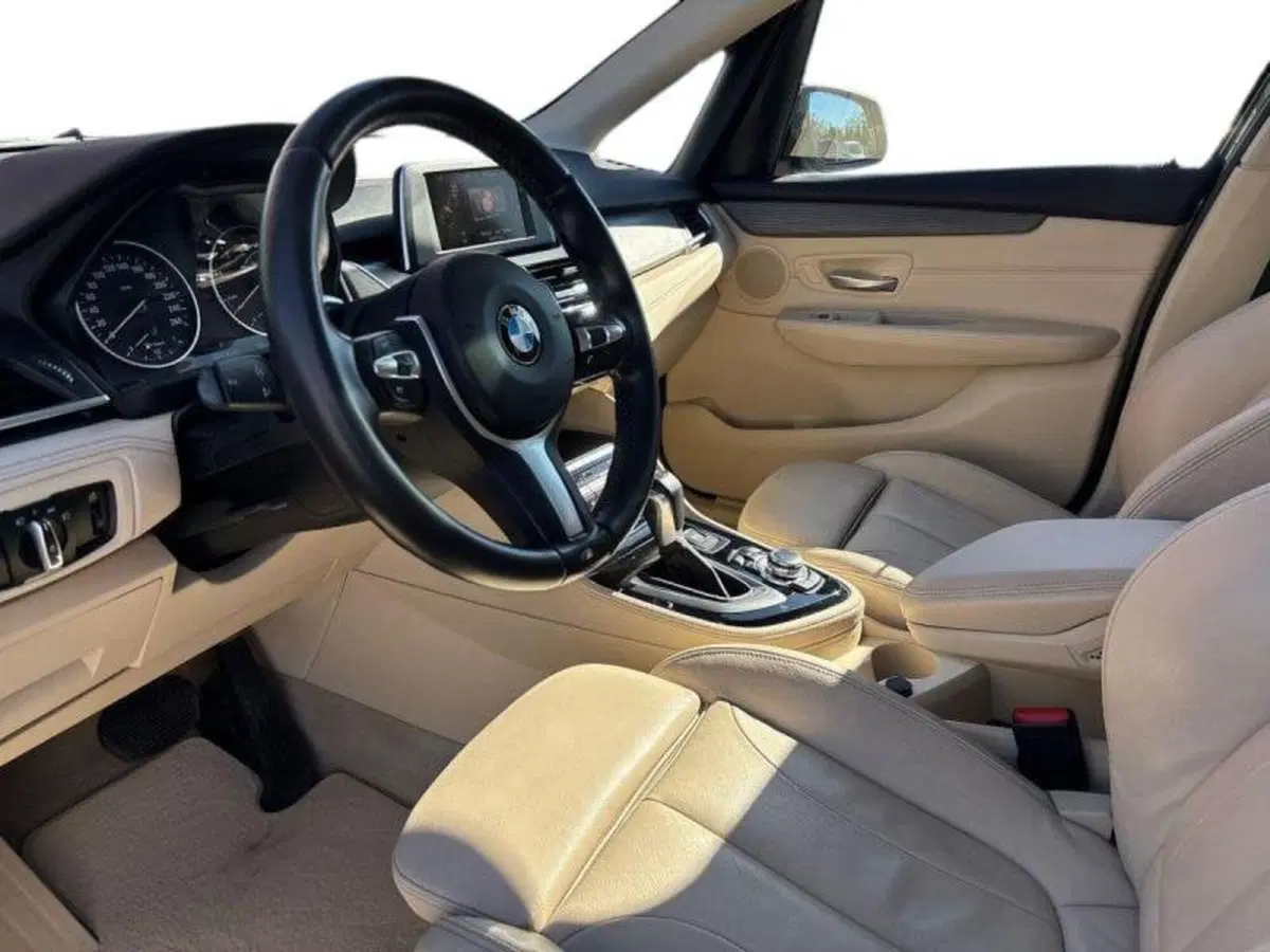BMW Serie 2 Active Tourer usata a Perugia (10)