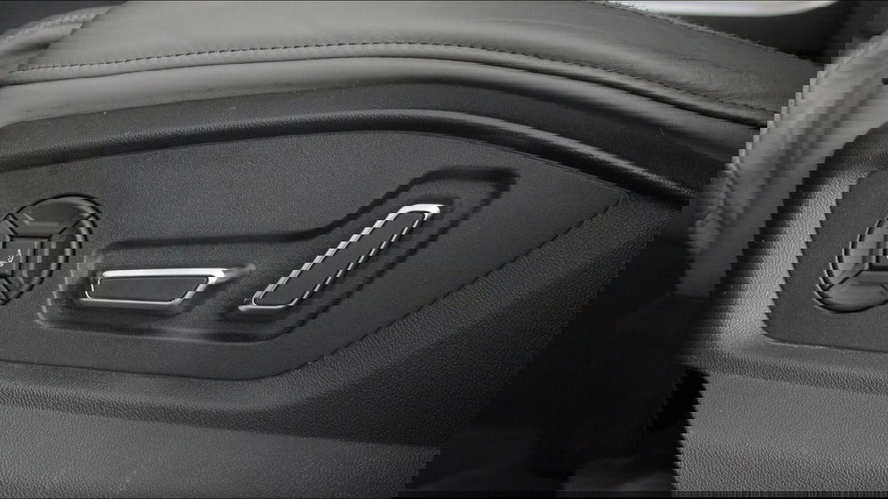 Audi Q8 usata a Palermo (10)