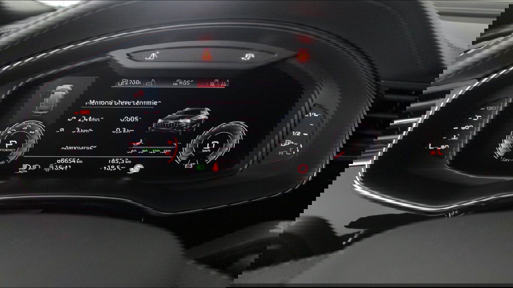 Audi Q8 usata a Palermo (11)