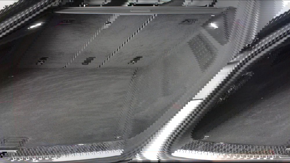 Audi Q8 usata a Palermo (12)