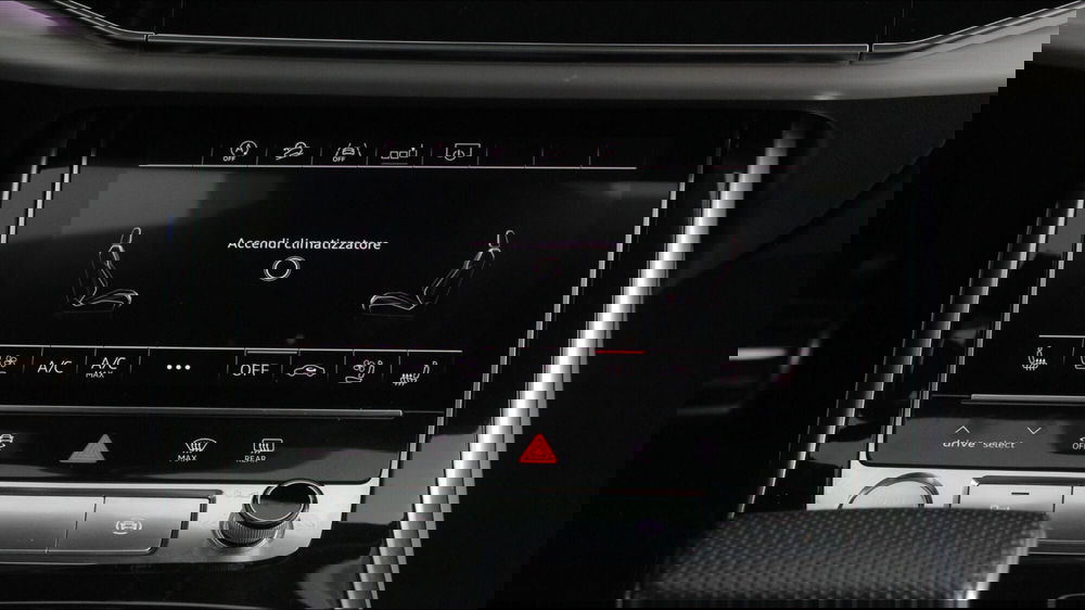 Audi Q8 usata a Palermo (16)