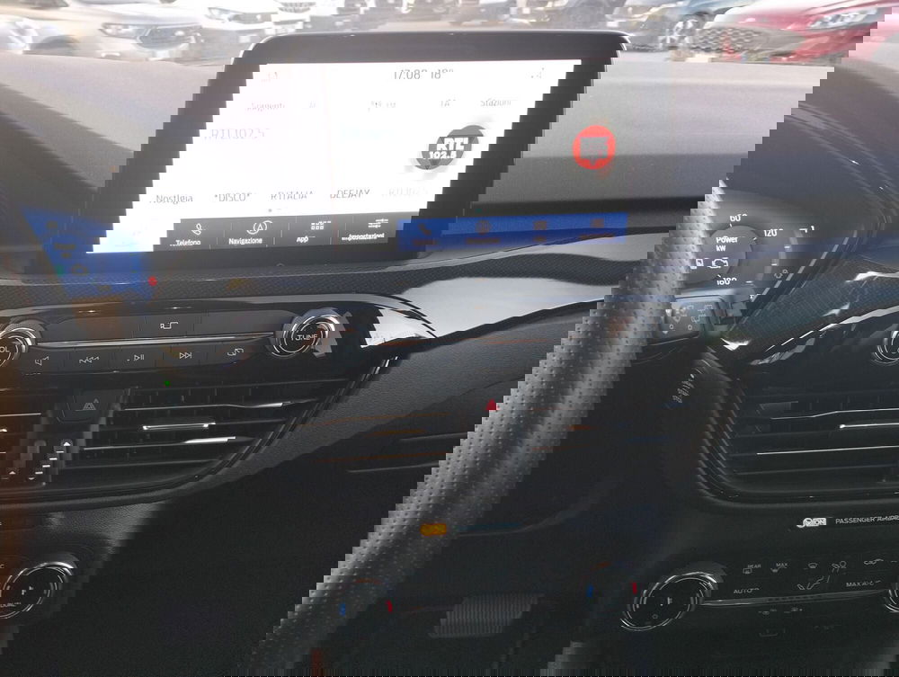 Ford Kuga usata a Novara (13)