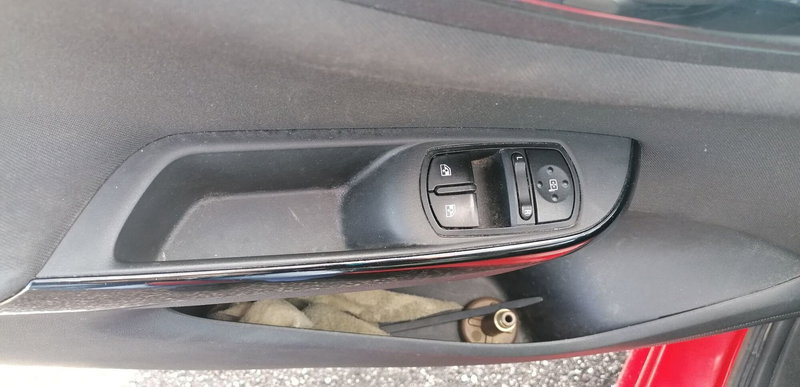 Opel Corsa usata a Pistoia (14)