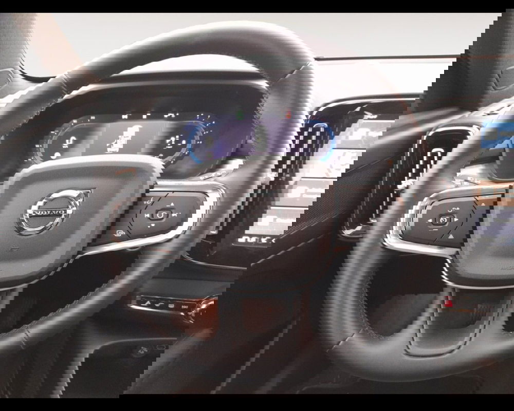 Volvo XC40 usata a Ravenna (12)