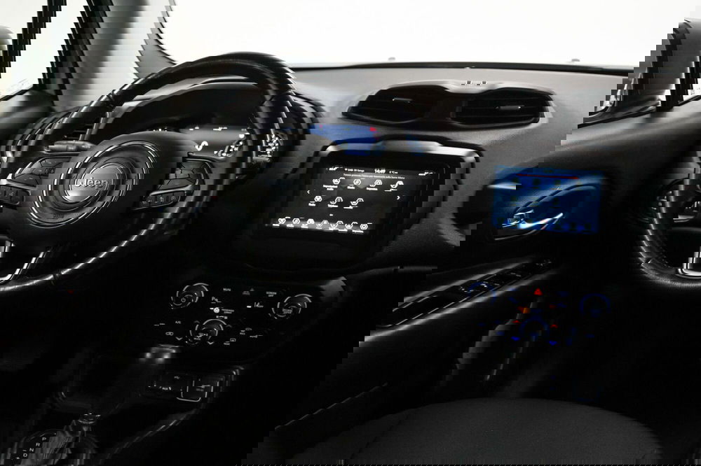 Jeep Renegade usata a Varese (11)