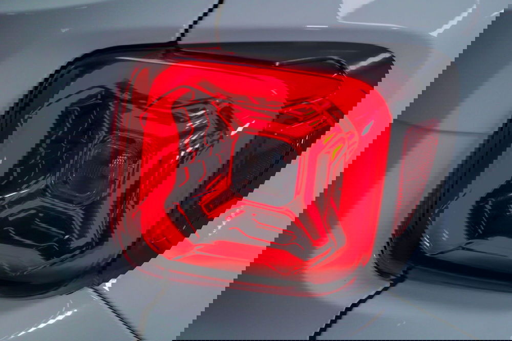 Jeep Renegade usata a Varese (9)