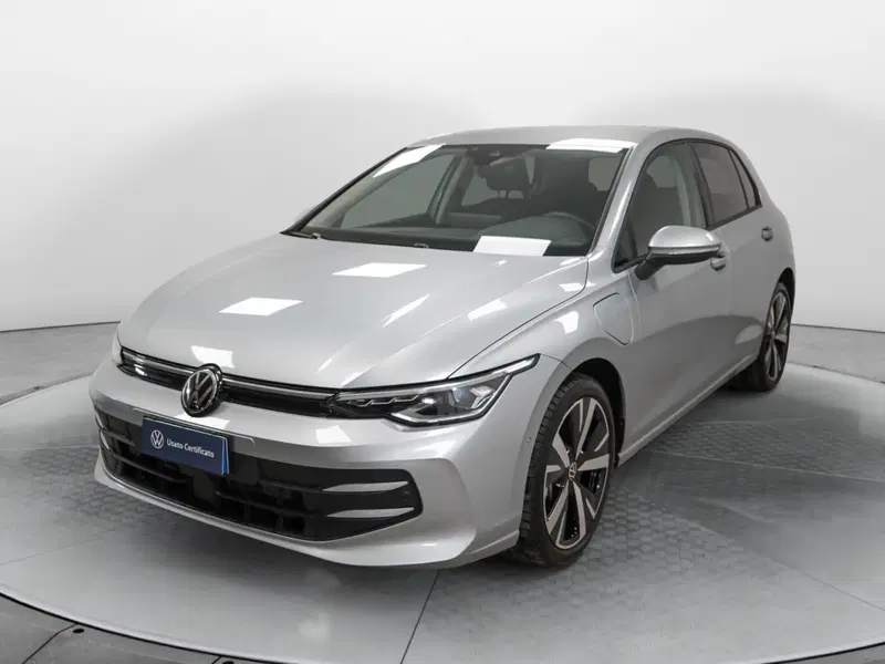 Volkswagen Golf usata a Varese