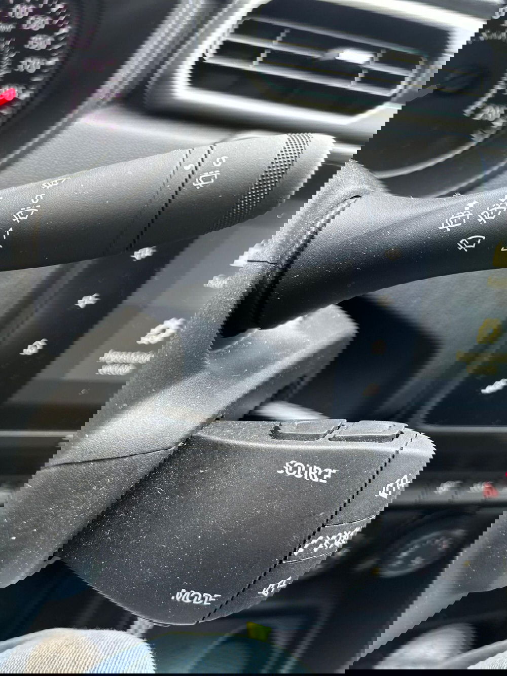 Dacia Duster usata a Firenze (12)