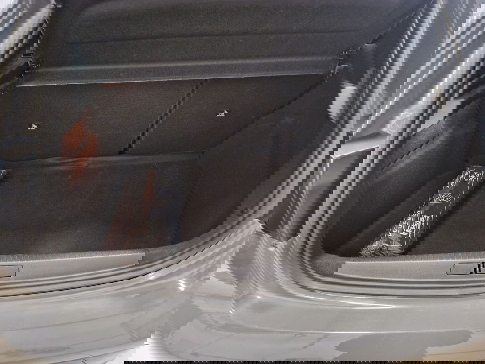 Peugeot 208 usata a Varese (6)