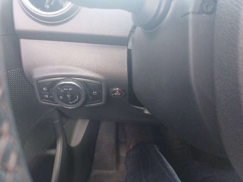 Ford Ka+ usata a Frosinone (18)