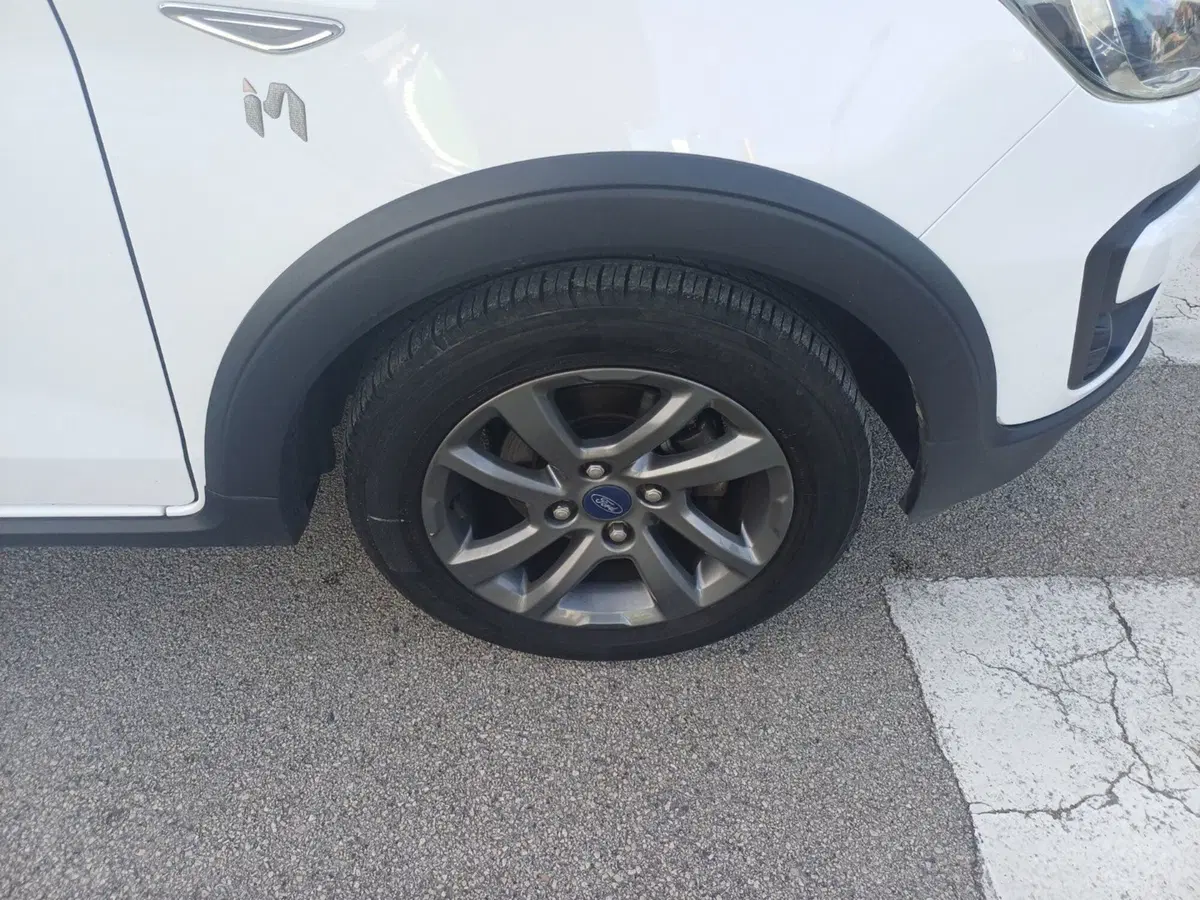 Ford Ka+ usata a Frosinone (8)