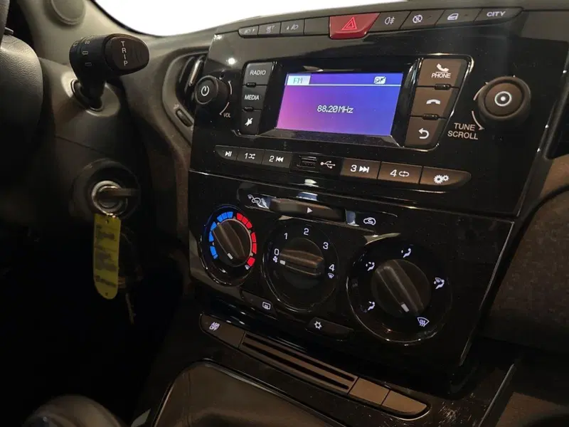 Lancia Ypsilon usata a Firenze (14)