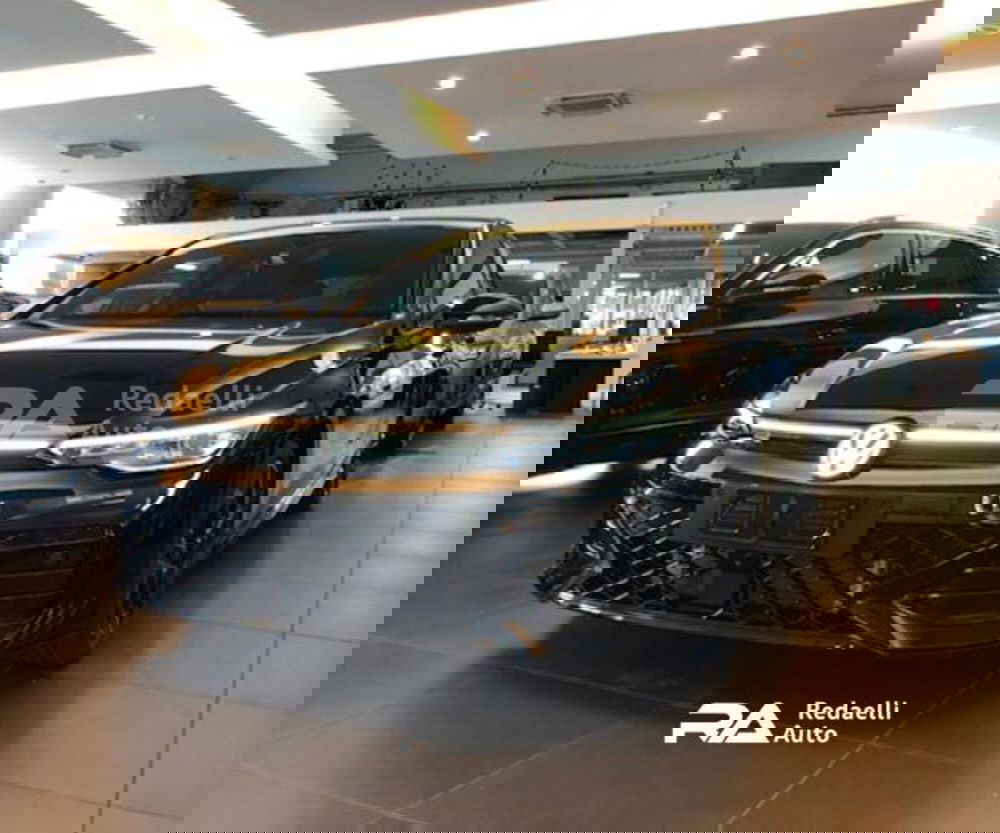 Volkswagen Golf nuova a Lecco (2)