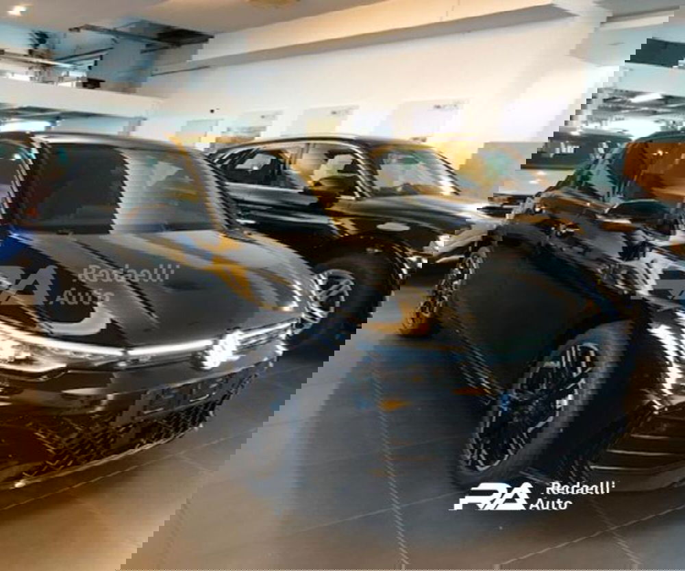 Volkswagen Golf nuova a Lecco (3)