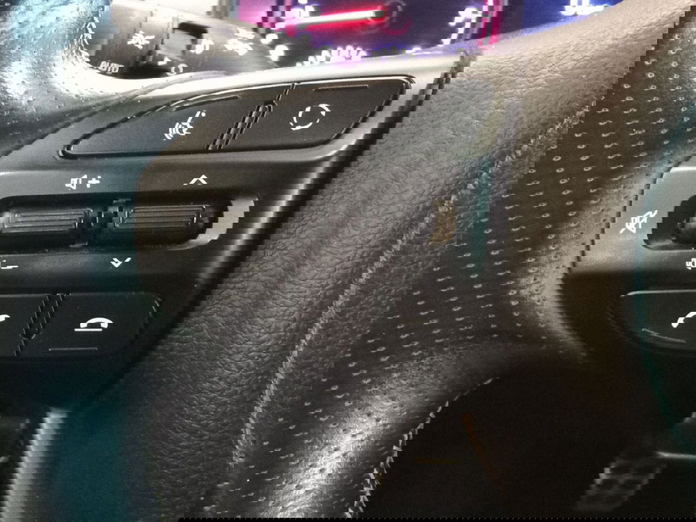 Kia Stonic usata a Rimini (11)
