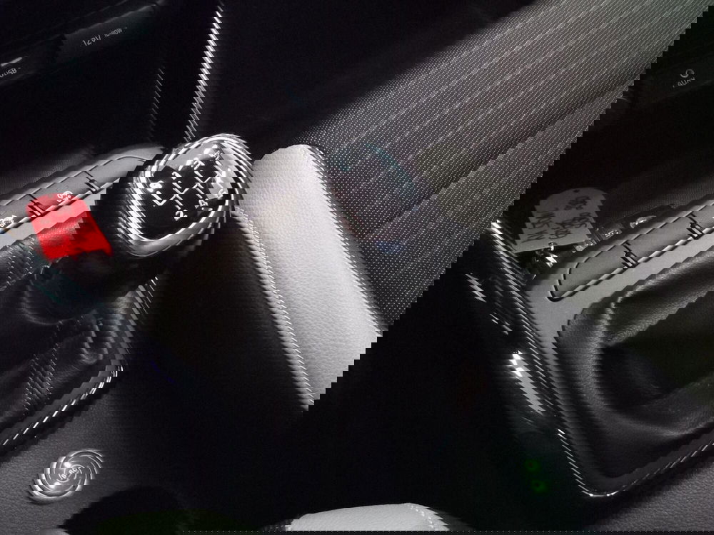 Kia Stonic usata a Rimini (16)