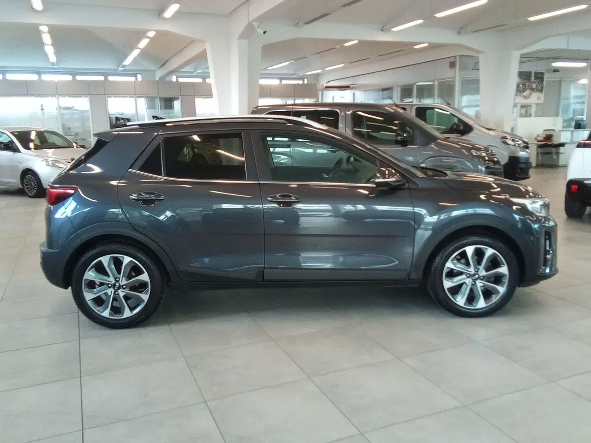 Kia Stonic usata a Rimini (5)