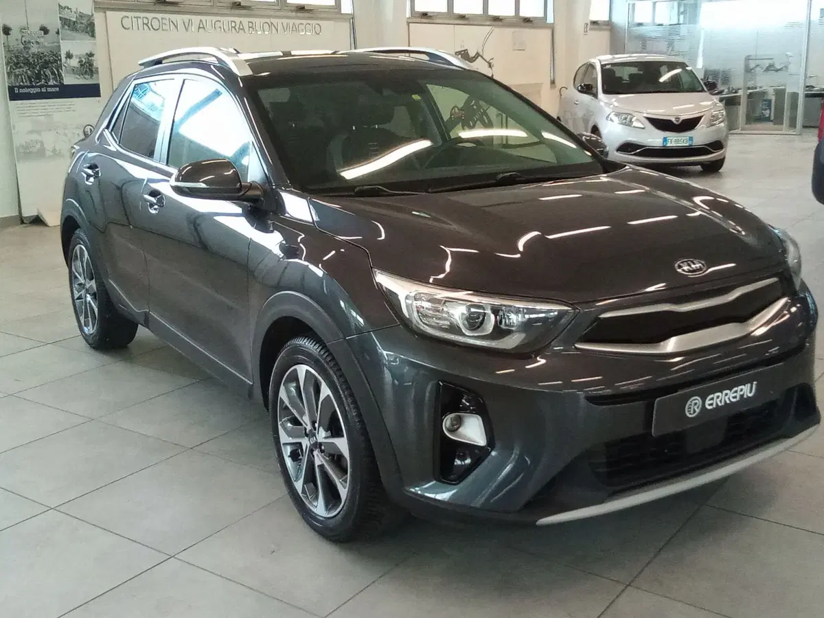 Kia Stonic usata a Rimini (6)