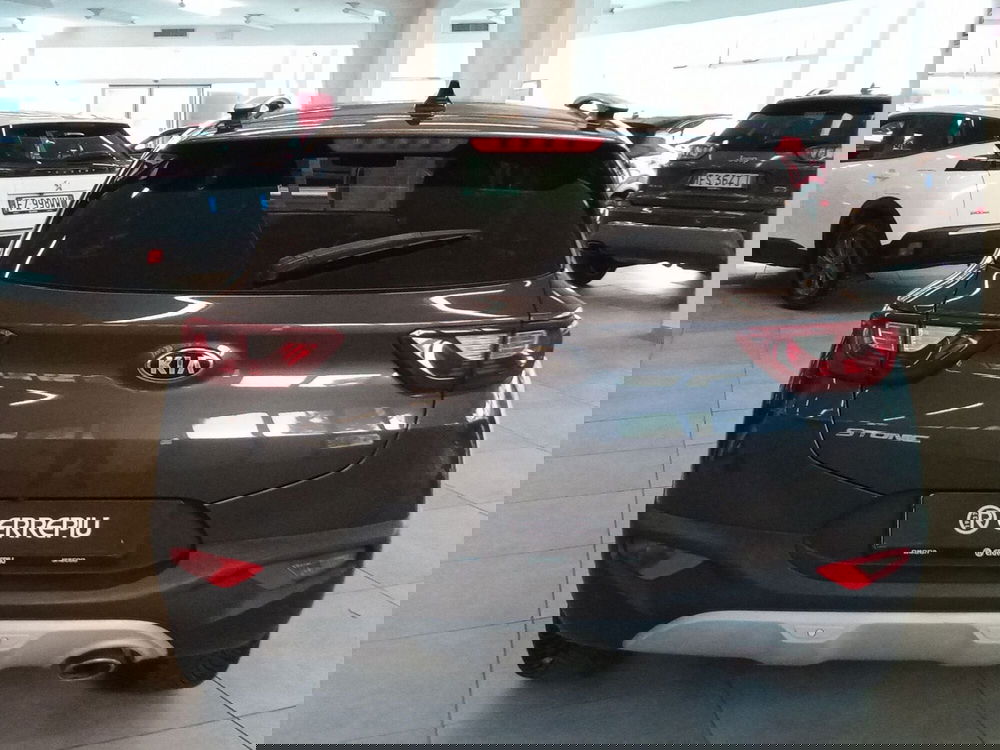 Kia Stonic usata a Rimini (9)