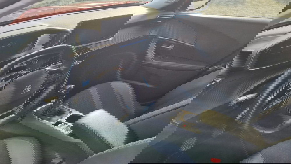 Peugeot 2008 usata a Lucca (6)