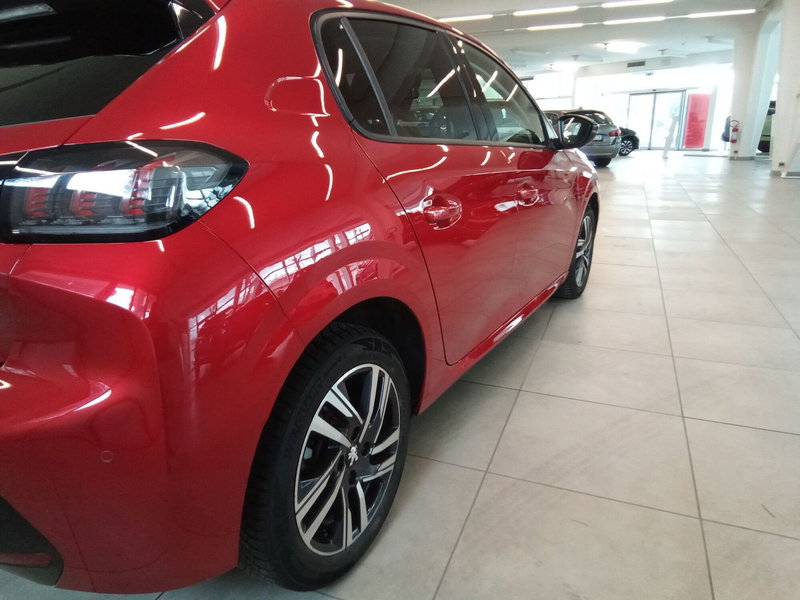 Peugeot 208 usata a Rimini (10)