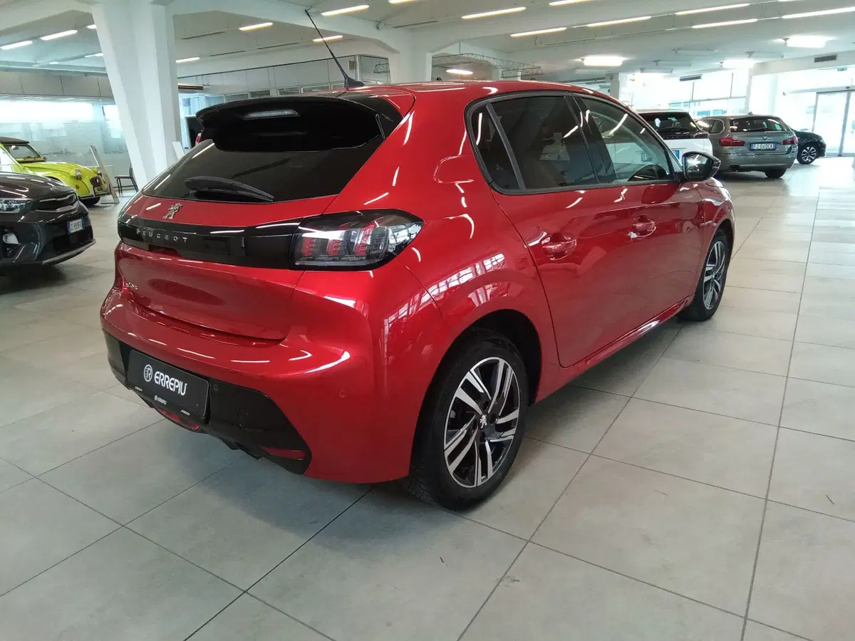 Peugeot 208 usata a Rimini (6)