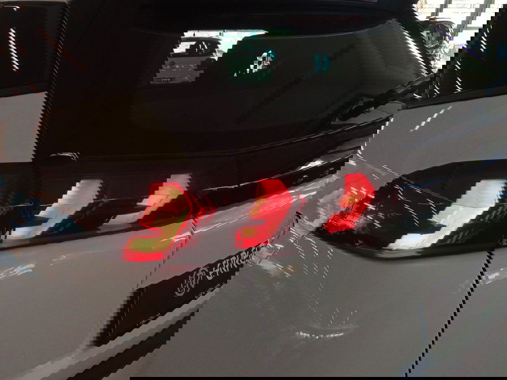 Peugeot 2008 usata a Rimini (18)