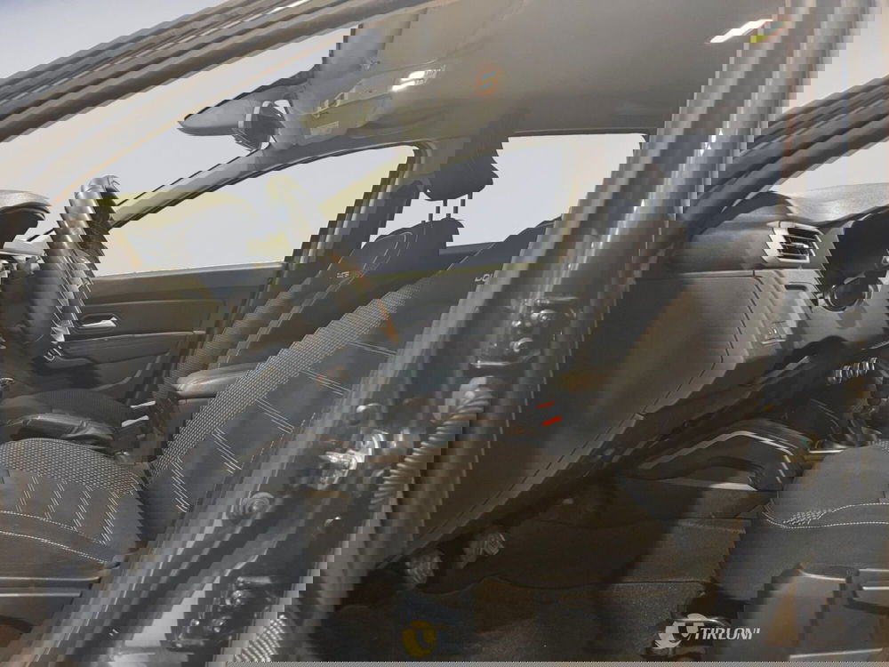 Dacia Duster usata a Milano (10)