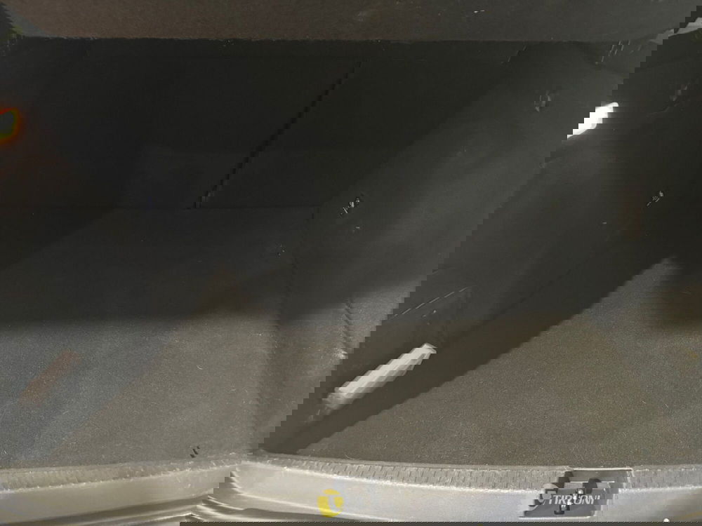 Dacia Duster usata a Milano (18)