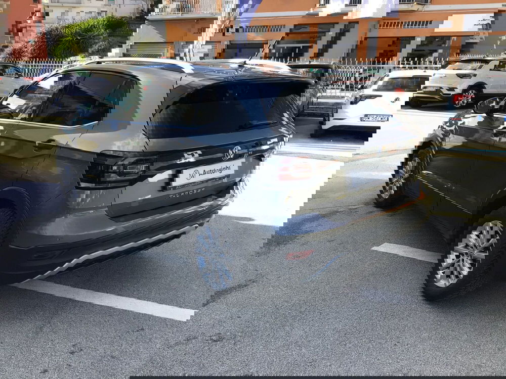 Volkswagen T-Cross usata a Genova (7)