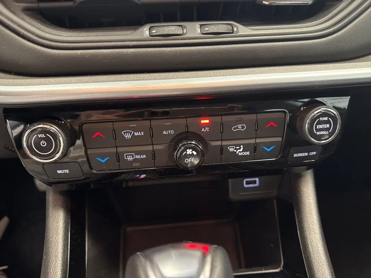 Jeep Compass usata a Palermo (10)