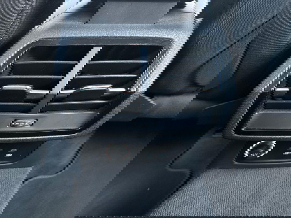 Audi Q3 usata a Bari (18)