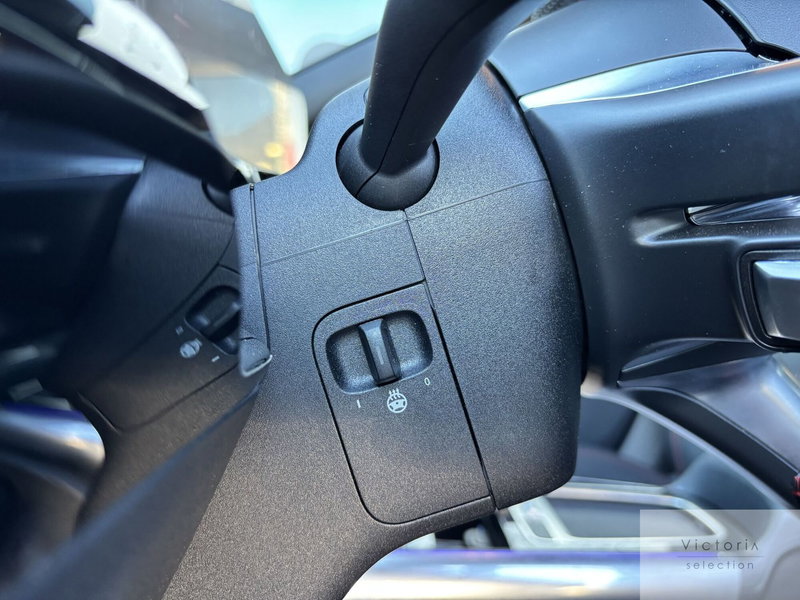 Mercedes-Benz GLA SUV usata a Brescia (11)