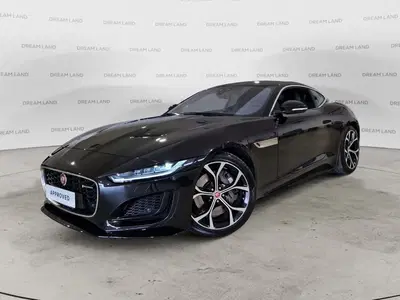 Jaguar F-Type Coup&eacute; 2.0 aut. Coup&eacute; R-Dynamic Black del 2023 usata a Livorno