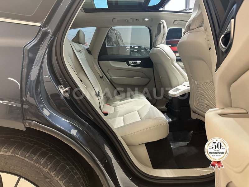 Volvo XC60 usata a Forlì-Cesena (11)