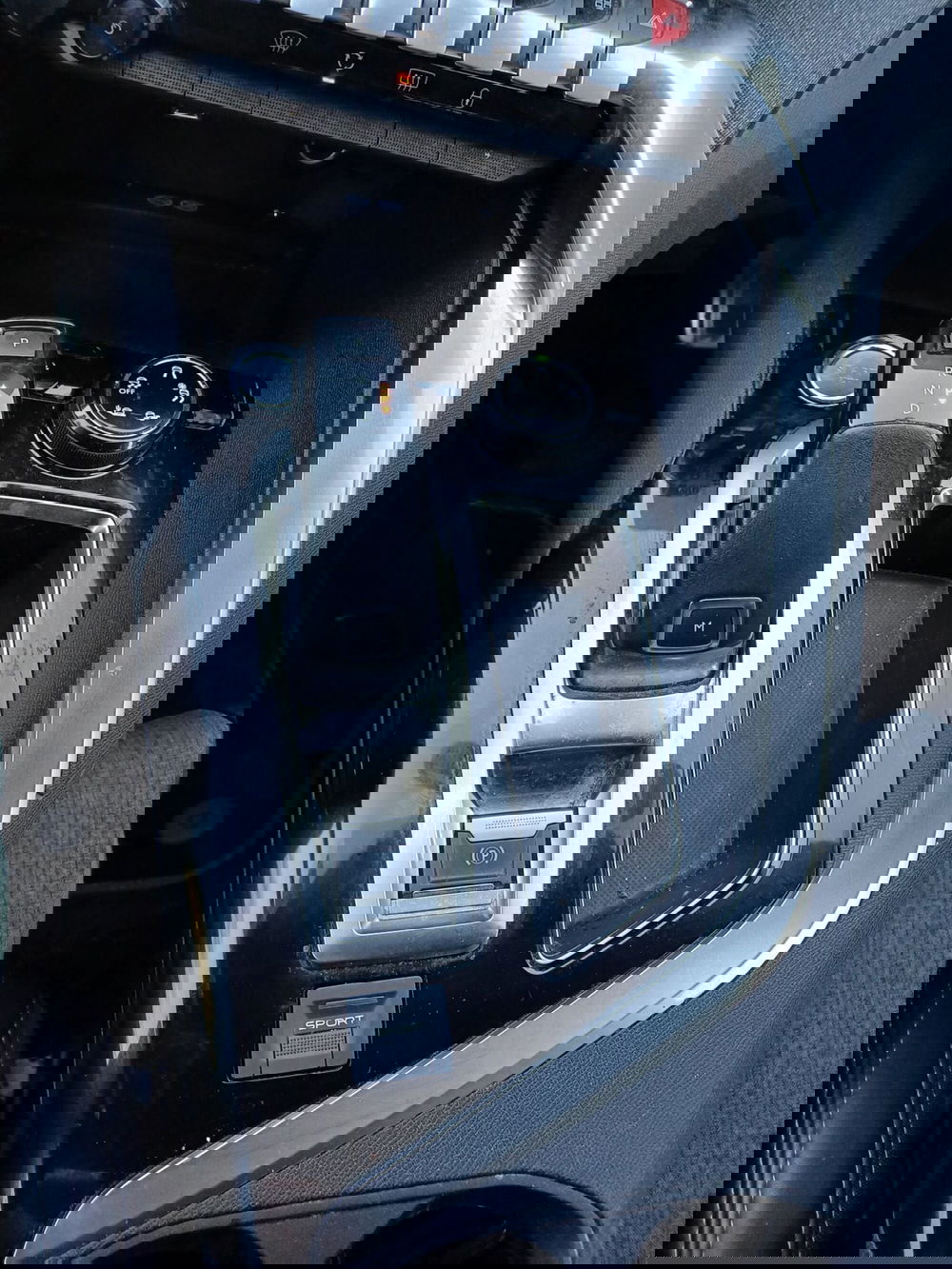 Peugeot 3008 usata a Modena (16)