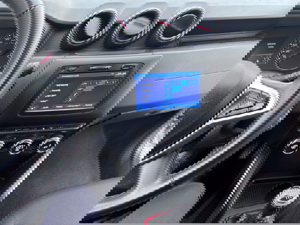 Dacia Duster usata a Ancona (18)