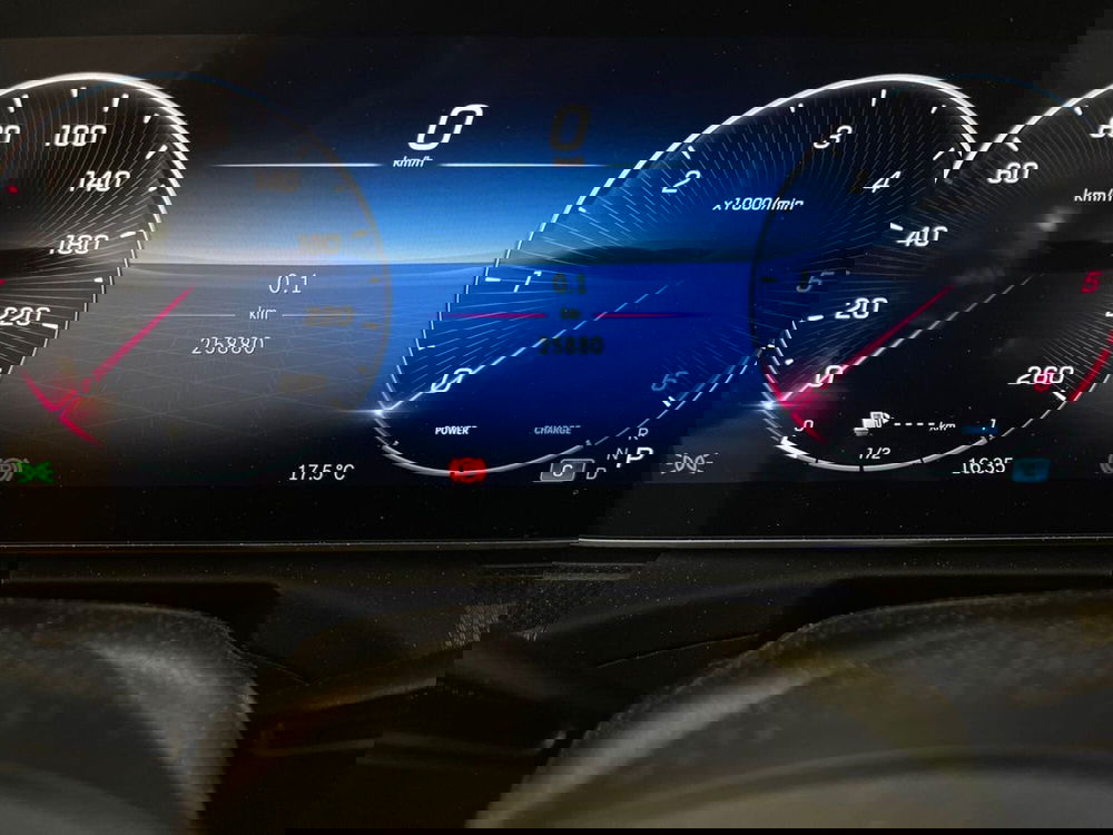 Mercedes-Benz Classe C usata a Napoli (9)