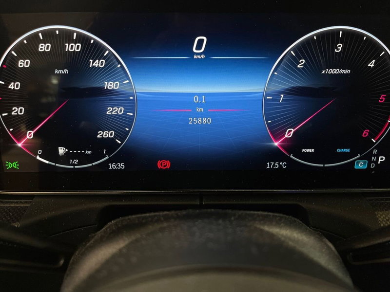 Mercedes-Benz Classe C usata a Napoli (9)