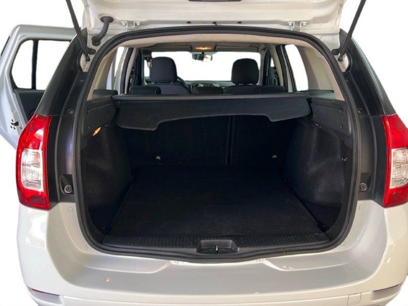 Dacia Logan usata a Roma (10)